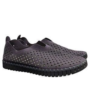 Ilse Jacobsen Tulip Slip On Minimalist Sneaker 41 10.5 Laser Cut Navy Perforated